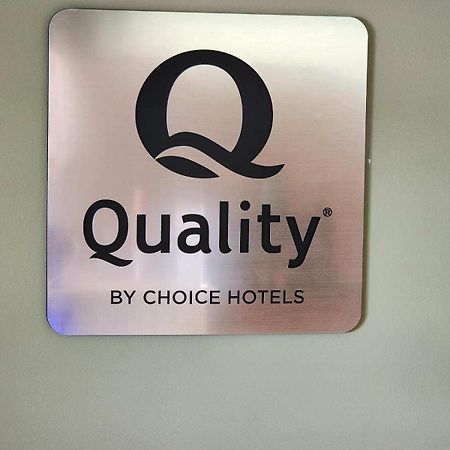 Quality Inn & Suites Somerset Exteriör bild